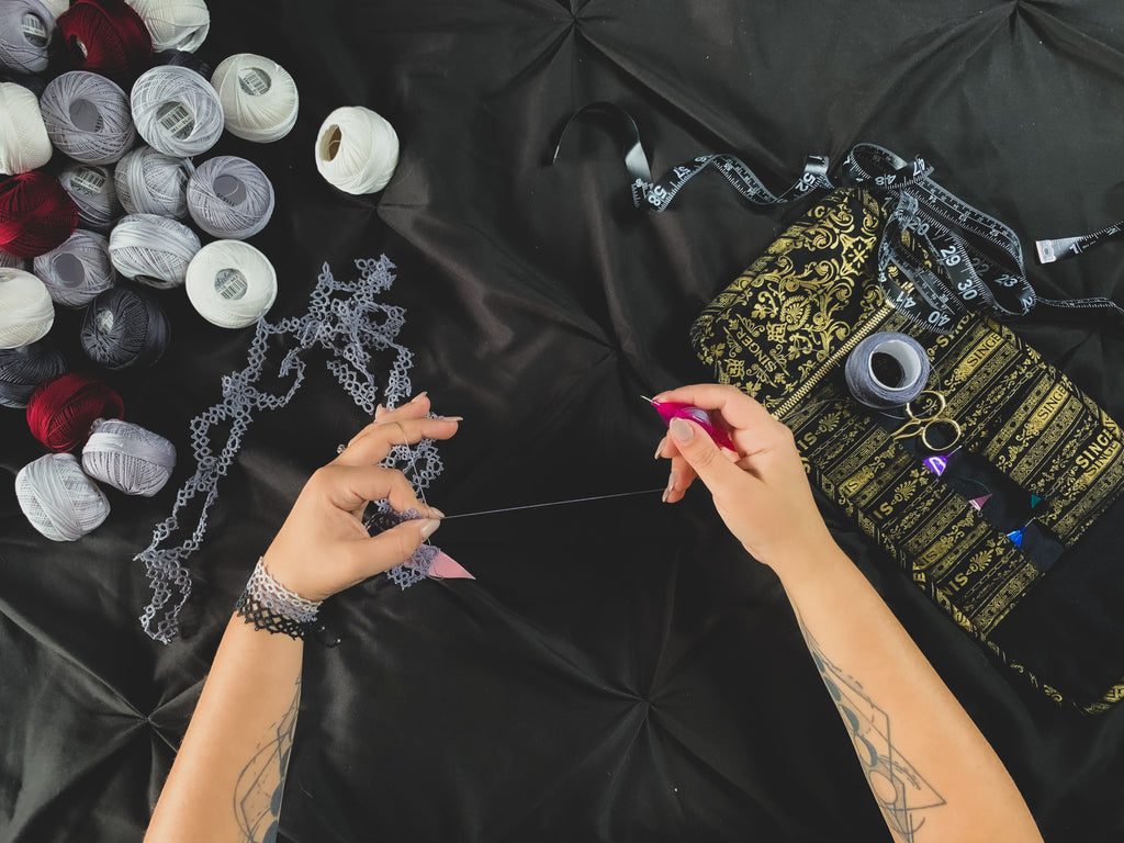 What the heck is tatting? (And why you should learn it!)